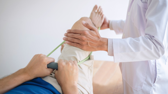 Fizioterapevtske vaje po menjavi kolenskega sklepa